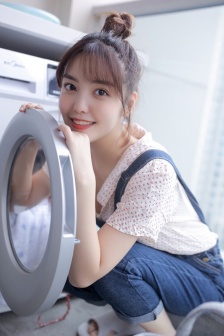 堕落的女教师动漫